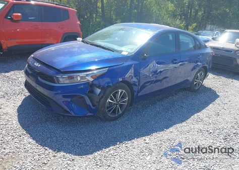 2023 Kia Forte Lxs z USA, uszkodzony, nr VIN 3KPF24AD2PE585811